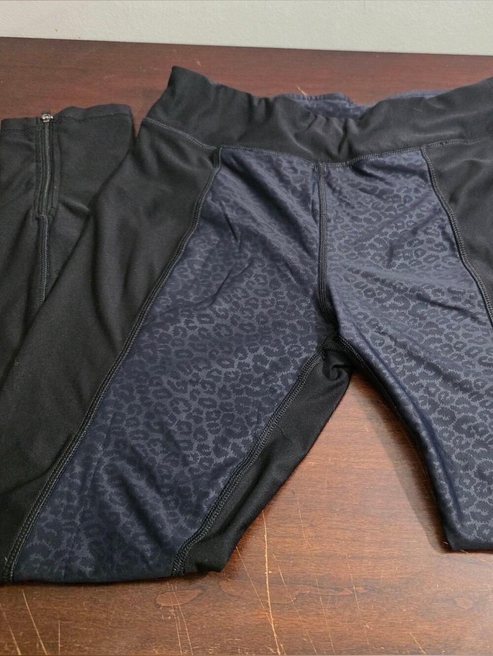 Black Leopard-Panel Athletic Leggings